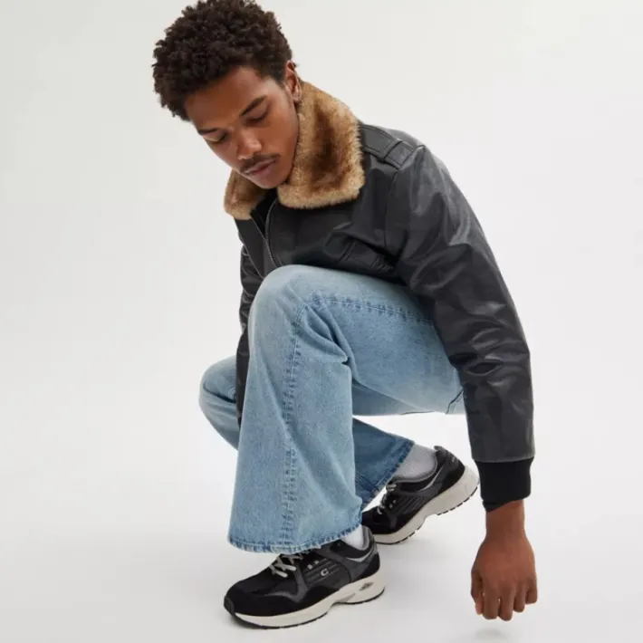 Chaussure De Sport C301 Avec Toile Emblématique