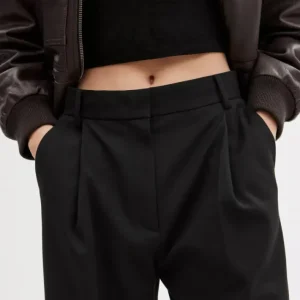 Pantalon Large à Entrejambe Court