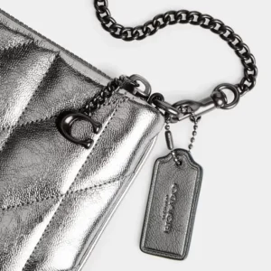 Pochette avec matelassage