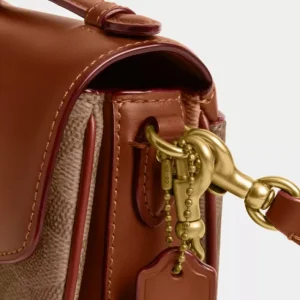 Sac bandoulière Cassie 17 en toile exclusive
